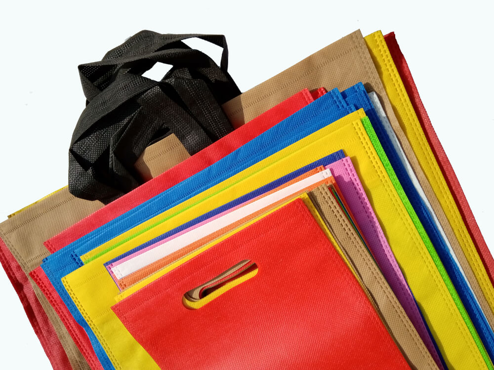100 Pcs D-Cut Non Woven Bags