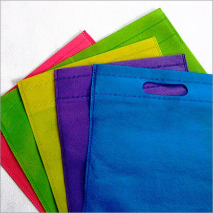 100 Pcs D-Cut Non Woven Bags
